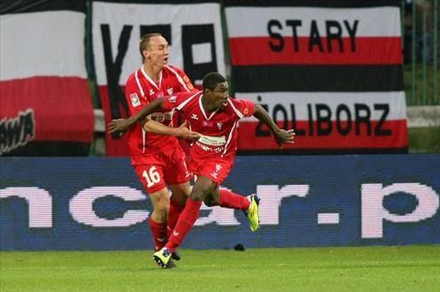 «Βλέπει» Νακούλμα η ΑΕΚ