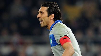 Στοιχηματίζει στη Μίλαν ο Μπουφόν