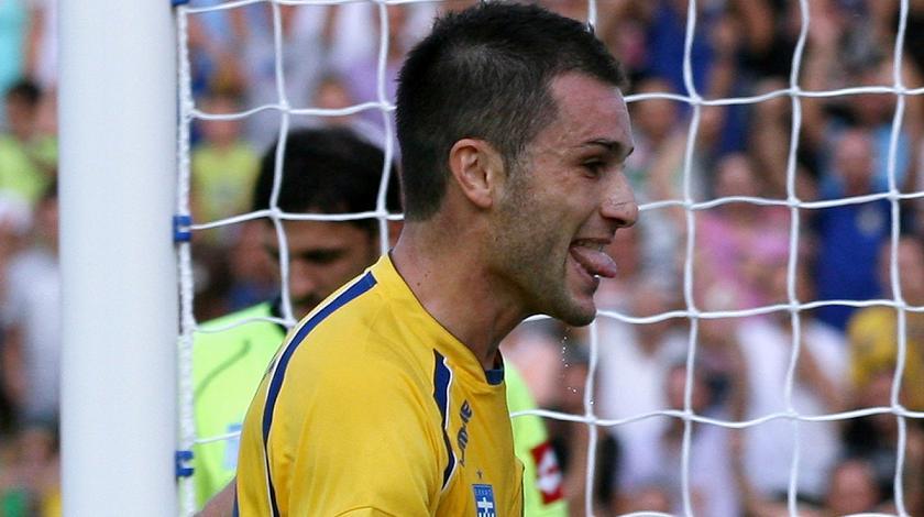 Μπήκε ο Καμαρά, ατομικό ο Θεοδωρίδης