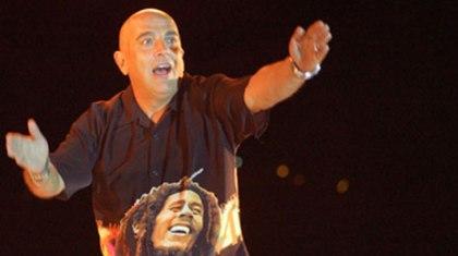 «Τρία πουλάκια κάθονται» του Γιάννη Ζουγανέλη