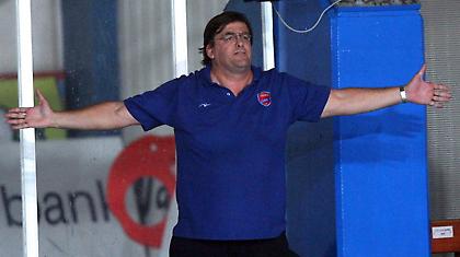 «Να μην μας… διαλύσει»