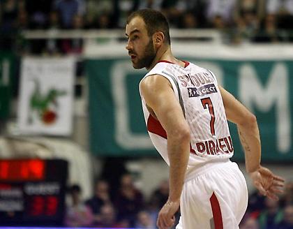 Ο Σαν Εμετέριο «έφαγε» τον Σπανούλη