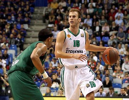 Καλάθης: «Κορυφαίος στην Ευρώπη ο Μήτσος»