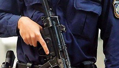 Ένοπλοι φρουροί σε εμπορικά πλοία