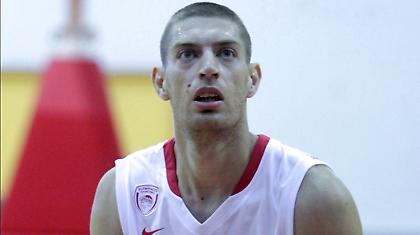 Πελεκάνος: «Να επιστρέψουμε στις νίκες»