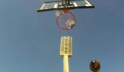 Ένα καλάθι που έχει το ρεκόρ στο βιβλίο Guinness (Video)