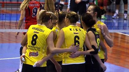 ΑΕΚ για φίλημα