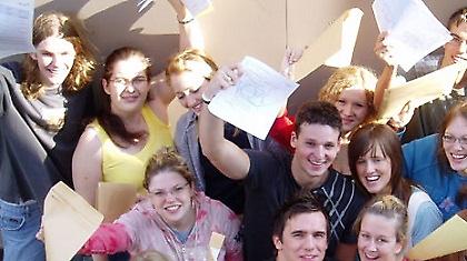 Φεύγουν τα καλύτερα μυαλά στο εξωτερικό