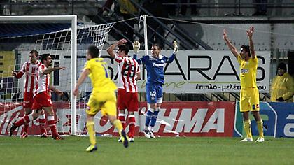 Ο Ολυμπιακός προσγειώθηκε από το ευρώ στη δραχμή!