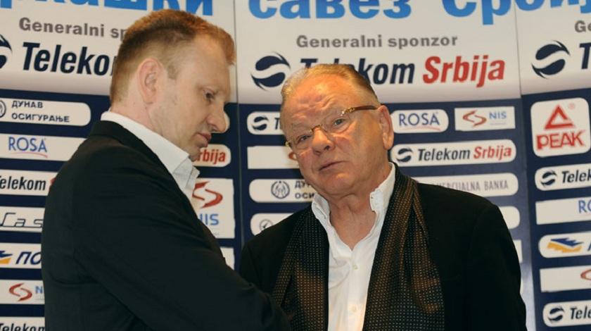 Έρχονται για τον «Ντούντα»