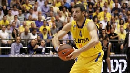 Δεν φεύγει από την Μακάμπι ο Παπαλουκάς