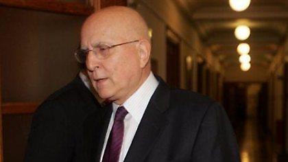 Πάντα σε κόκκινο συναγερμό Ευρώπη και Ευρωζώνη