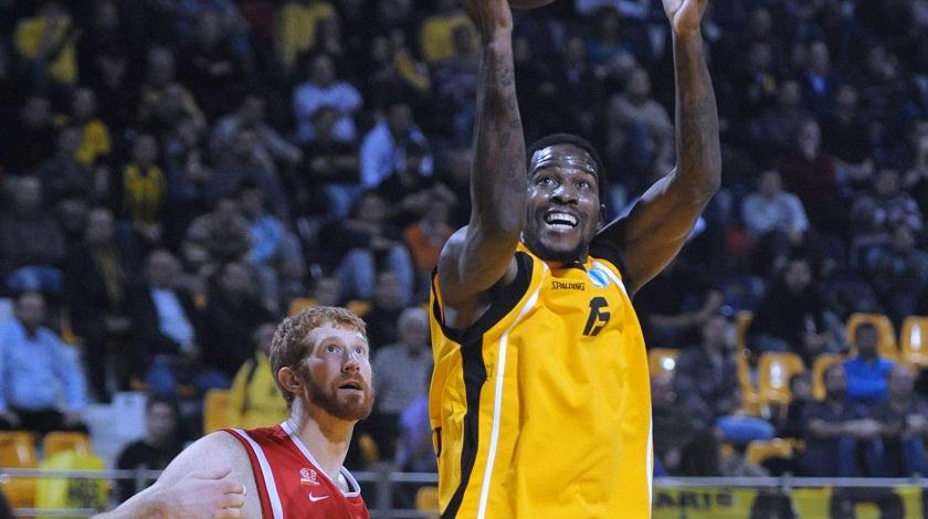 Μάλντροου: «Ήταν δύσκολα χωρίς τον Ταπούτο»