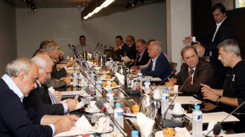 «Έφαγαν» Φάκο, Αντωνακάκη, έρχεται η σειρά του Βασάρα!