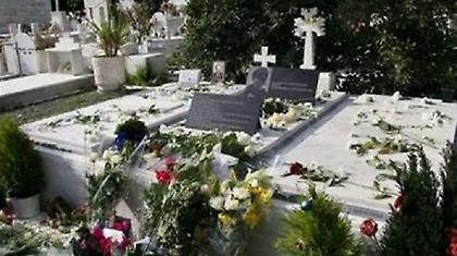 Δέκα μήνες φυλακή στους ιερόσυλους των νεκροταφείων