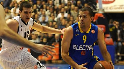 Μπήκε στον «χορό»