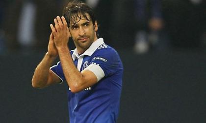 Ξεφεύγει ο Ραούλ