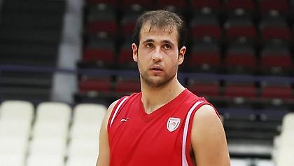 Γλυνιαδάκης: «Πολύ σημαντικό το ματς με Κάχα Λαμποράλ»