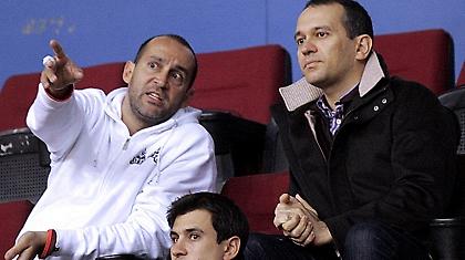 Μόνο οι Αγγελόπουλοι μπορούν να δώσουν λύση...