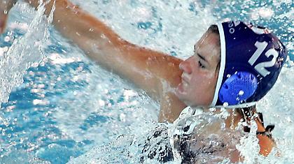 Αήττητη στην κορυφή