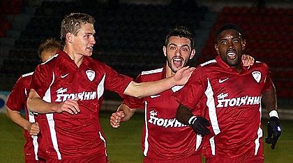 Πάντα αμφίρροπη