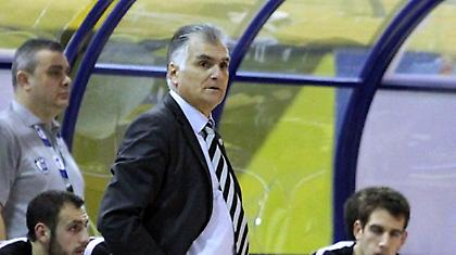 Άπαντες παρόντες