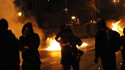 Ηρεμία στο κέντρο μετά τις «μάχες» στη Βουλή