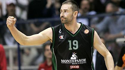 Ζεστό ενδιαφέρον για Γιάριτς