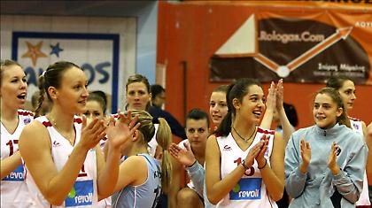 Στους «16» το Μαρκόπουλο με 4-0 σετ!