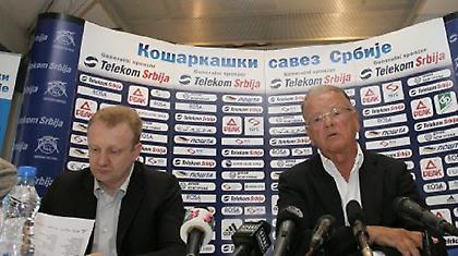 Τζίλας: «Στηρίζουμε τον Ίβκοβιτς»