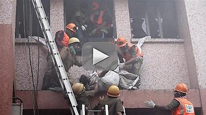 Τουλάχιστον 40 νεκροί στην Ινδία (video)