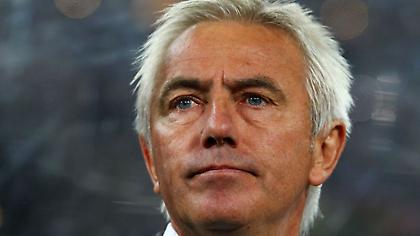 Ανανέωσε ο Φαν Μάρβαϊκ