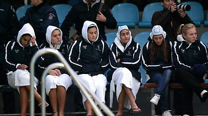 Ασυγκράτητες!