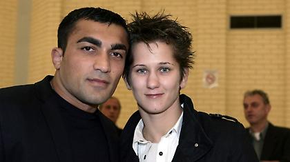 «Άδειοι» επιστρέφουν Ηλιάδης, Μπουκουβάλα