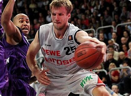 Με φόρα από τη Μάλαγα