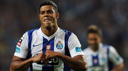 «Δράκοι» στην πατρίδα