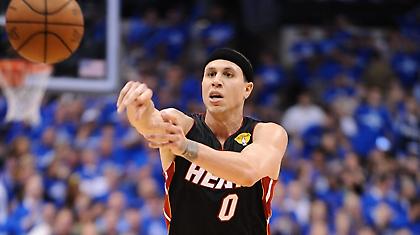 Στους Νικς ο Μπίμπι