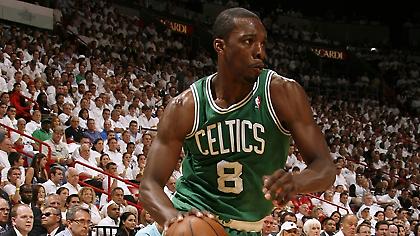 Ανανέωσε ο Γκριν με Σέλτικς