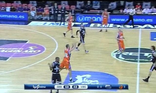 Νάντο… πετιέται (video)