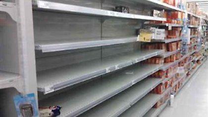 Ελλείψεις βασικών ειδών το 2012