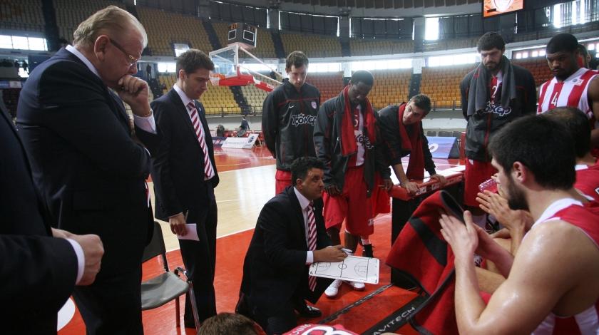 Αγγέλου: «Θετικό πρόσημο στα τρία δεκάλεπτα»