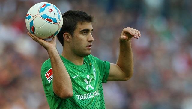 Ο Sokratis αλλάζει τη Βέρντερ!