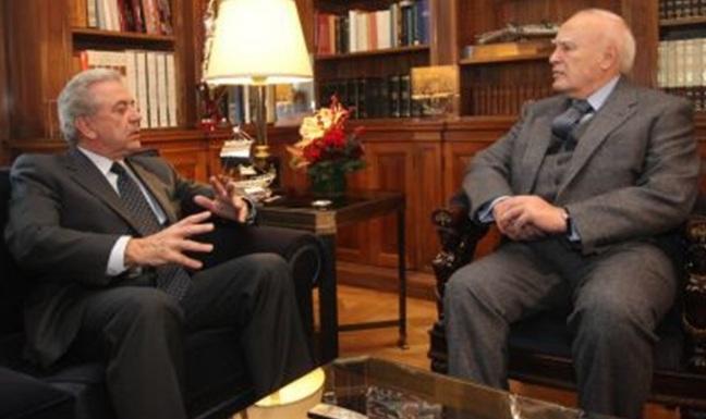 Αβραμόπουλος: «Η Ελλάδα δεν απειλεί, ούτε και απειλείται»