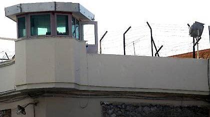 Σωφρονιστικός υπάλληλος κρατείται όμηρος απ' τον Βλαστό!