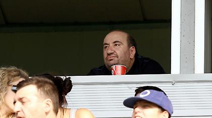 Βλάση, όλα γύρω σου γυρίζουν…