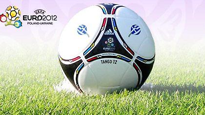 Στα… πόδια των διεθνών η μπάλα του EURO!