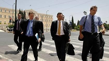 Μέτρα πριν ή μετά τις εκλογές;