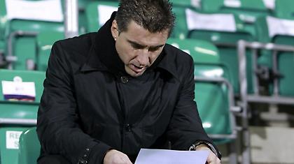 Ο Ζαγοράκης χάνει χρόνο με τον ΠΑΟΚ