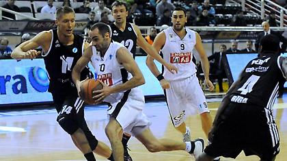 Υπέγραψε την «καταδίκη» του