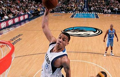 Πήραν Γκριν, κοντά και σε ΜακΡόμπερτς οι Λέικερς